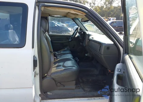 2004 Chevrolet Silverado 1500 Work Truck из США, поврежденный, VIN 1GCEC19VX4Z316735